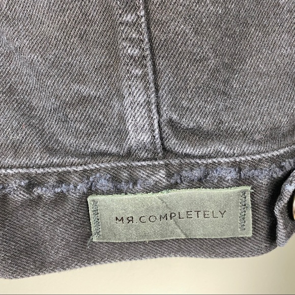 Mr. Completely Distressed Fitted Black Denim Jacket Men's Size Small - Picture 9 of 10